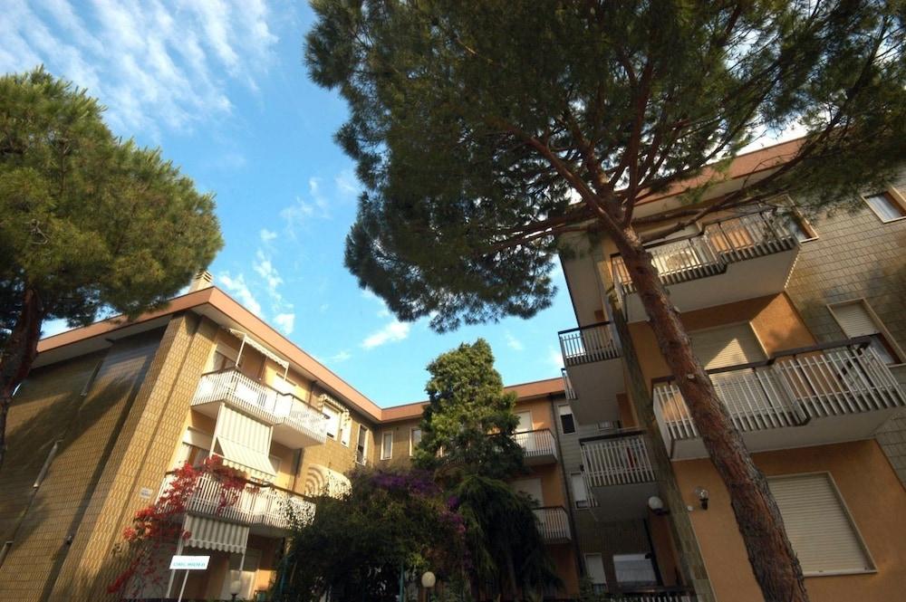 Residence Orchidea دْيانو مارينا المظهر الخارجي الصورة